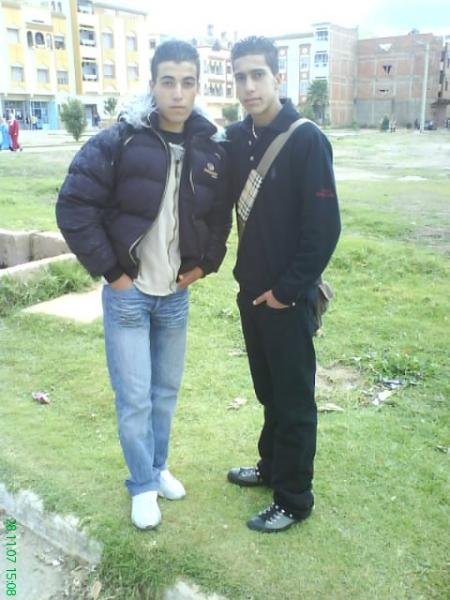 c moi avec mon pot youness